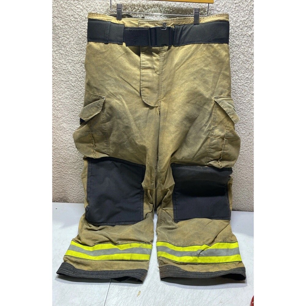 GLOBE G-XTREME 42 x 30 Firefighter Turnout Bunker Pants GEAR RESCUE TOWING TOW